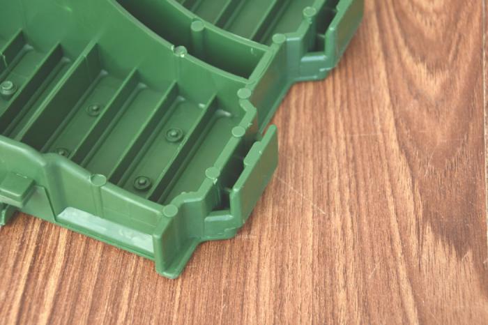 Solid Slat