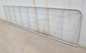 Standard Farm Gate