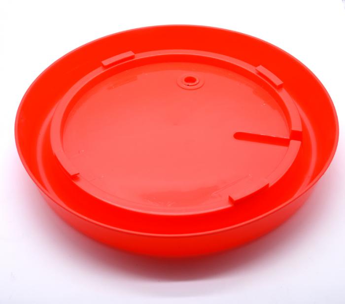 Plastic poultry drinkers